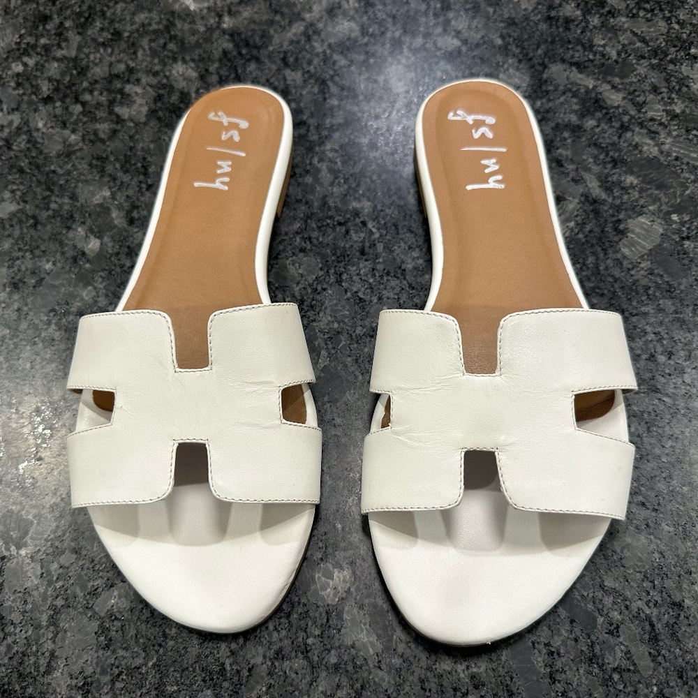 French Sole Alibi Sandal - White, Women size 10-1/2
